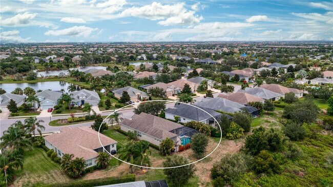 Building Photo - 4720 Claremont Park Dr