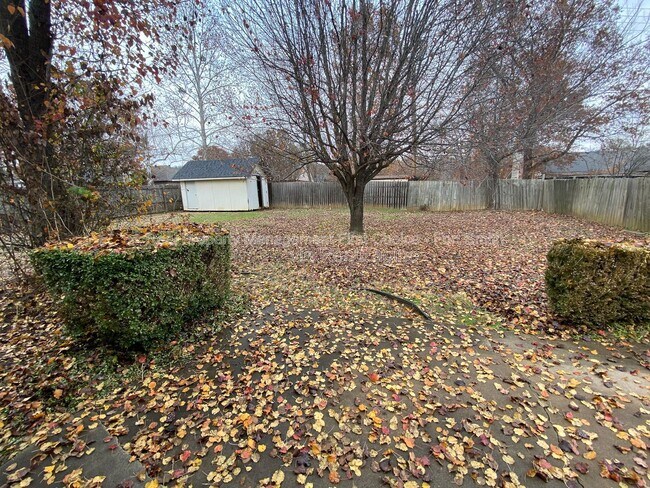 Building Photo - 2106 Breckenridge Terrace