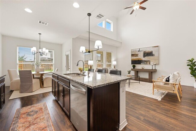 Building Photo - 2213 Santa Isabella Dr