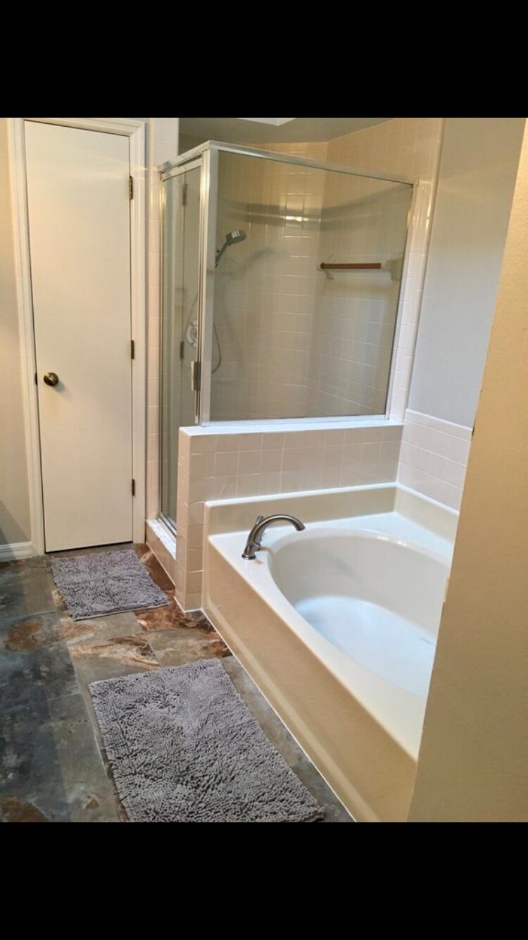 Master bath - 1334 Augusta National Blvd