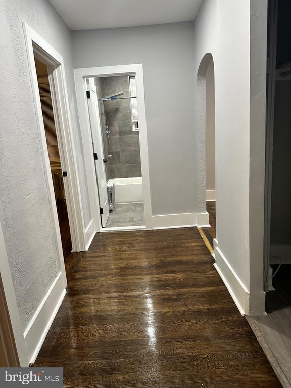 Building Photo - 200 W Sedgwick St