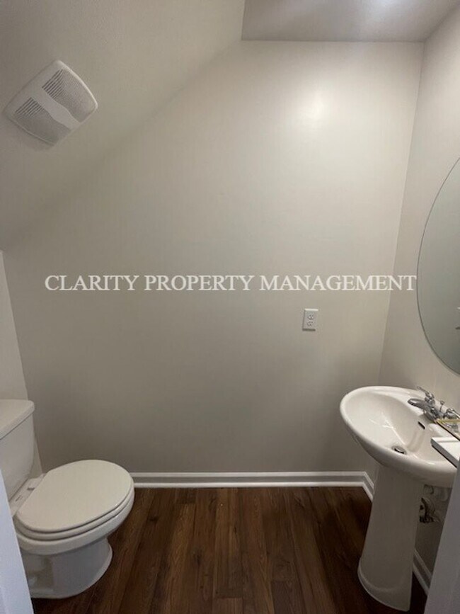 Building Photo - ***Coming soon!!***