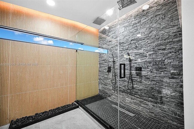 Building Photo - 112 NW 53rd St