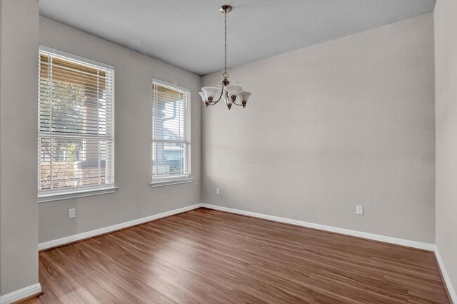 Building Photo - 6020 Genova Pl