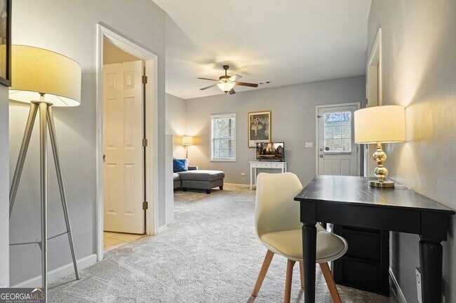 Building Photo - 3803 Waters Edge Trail