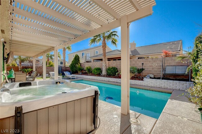Building Photo - 5783 Tuscan Hill Ct