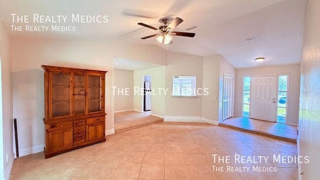 Building Photo - 20515 Macon Pkwy