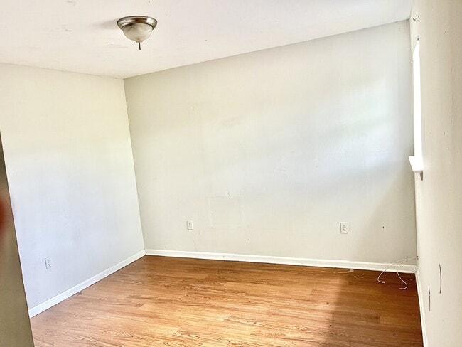 Building Photo - 7440 Richey Dr