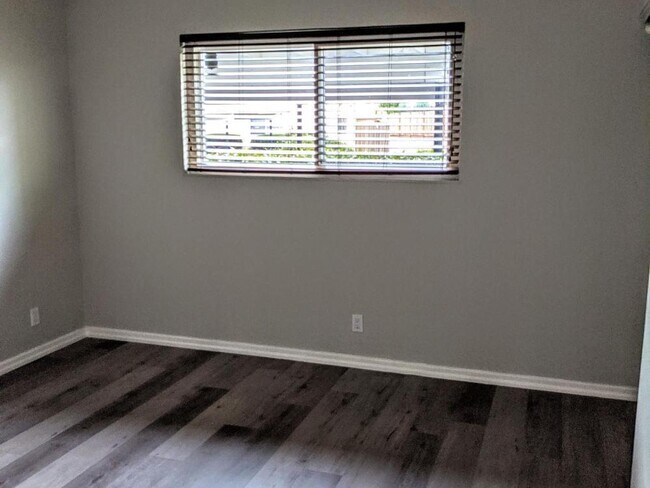 Building Photo - 2 bedroom in Fremont CA 94555