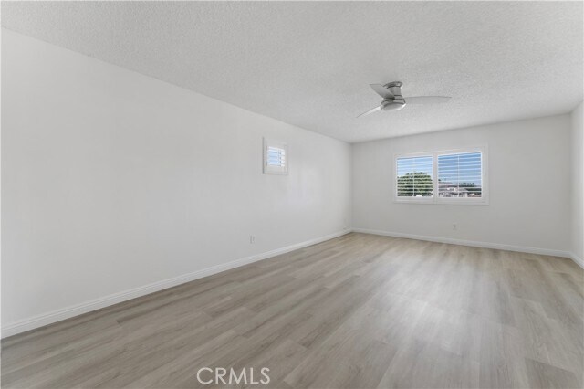 Building Photo - 12832 King Canyon Rd