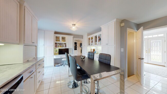 Building Photo - 8116 Montero Dr