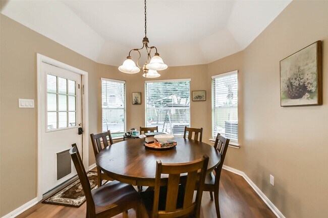 Building Photo - 9926 Elm Meadow Trail