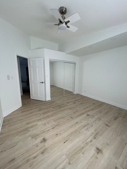 Oversized Bedroom 1 - 18 Echo Ct