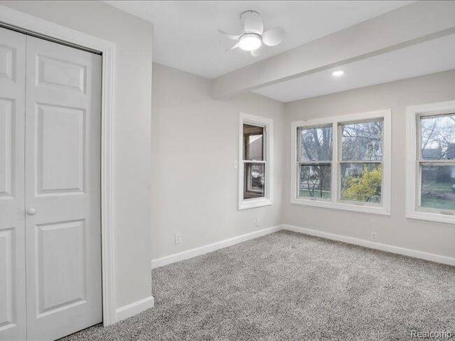 Building Photo - 4957 Ashley St