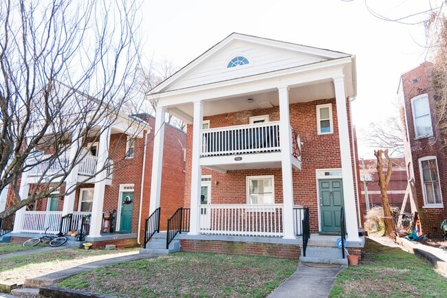 Primary Photo - 1518 Porter St