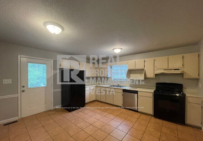 Building Photo - 531 Bristle Cone Dr