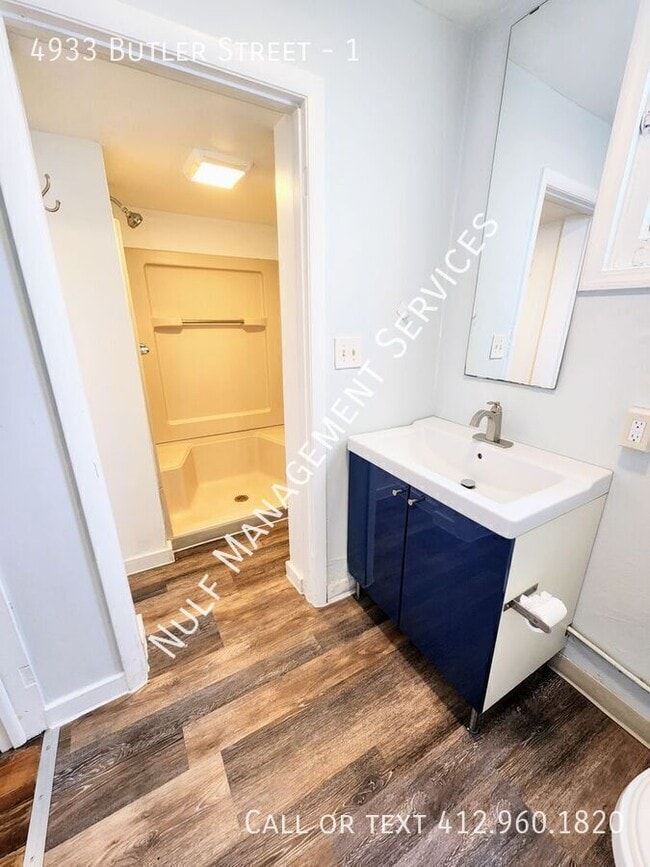 Building Photo - 4933 Butler St