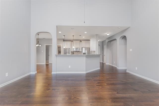 Building Photo - 928 Albany Dr