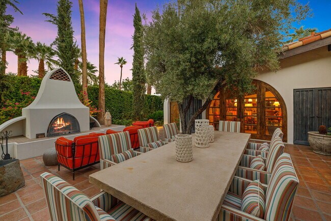 Building Photo - 535 N Belardo Rd