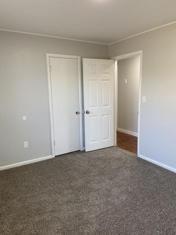 Building Photo - 1830 E 18th St