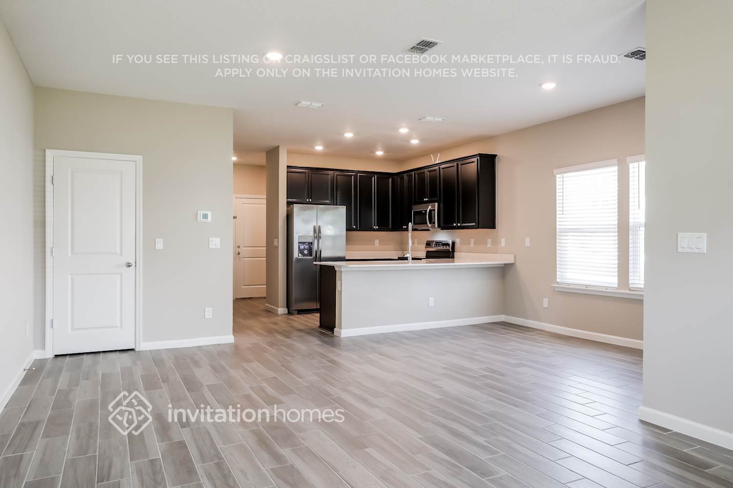 Building Photo - 223 Sweet Lemon Ln