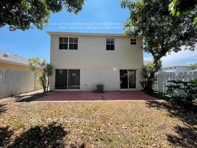 Building Photo - 4220 SW 72nd Terrace