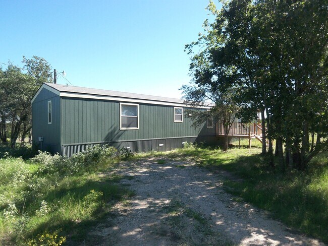 Building Photo - 9595 River Rd