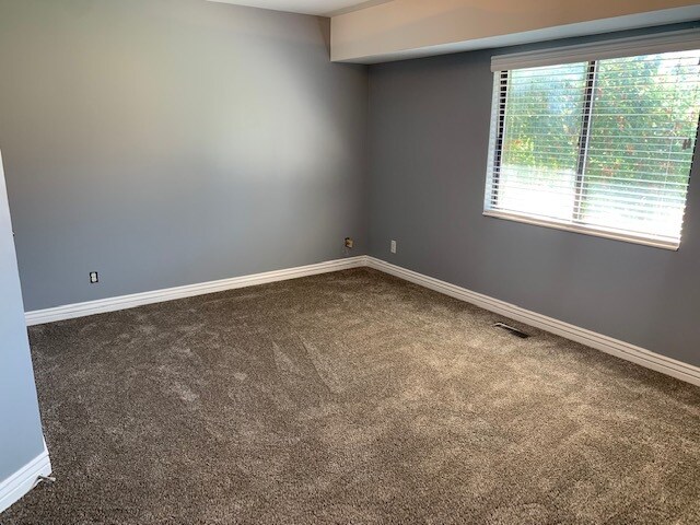 Building Photo - 5775 W Chantilly Cir