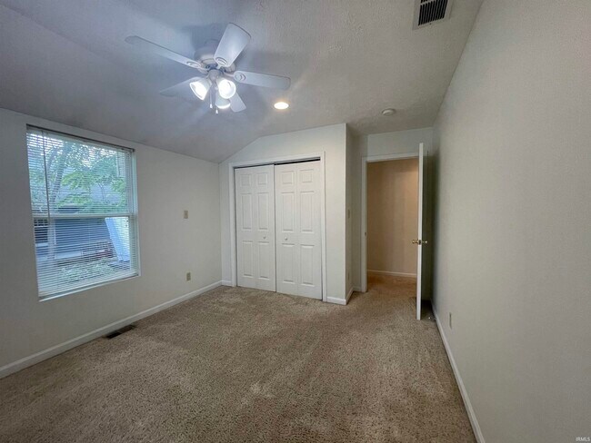 Building Photo - 1200 N Washington St