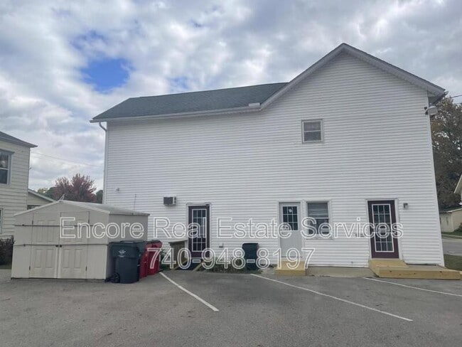 Building Photo - 399 E Main St