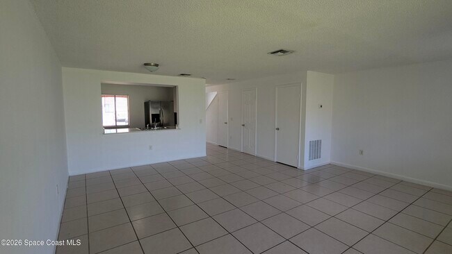Building Photo - 174 San Juan Cir