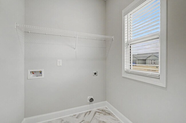 Building Photo - 366 Galway Dr