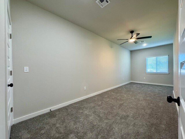Building Photo - 1806 Azlin Pl