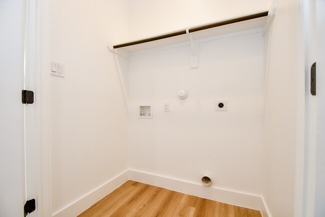 Building Photo - 2706 Bostic St