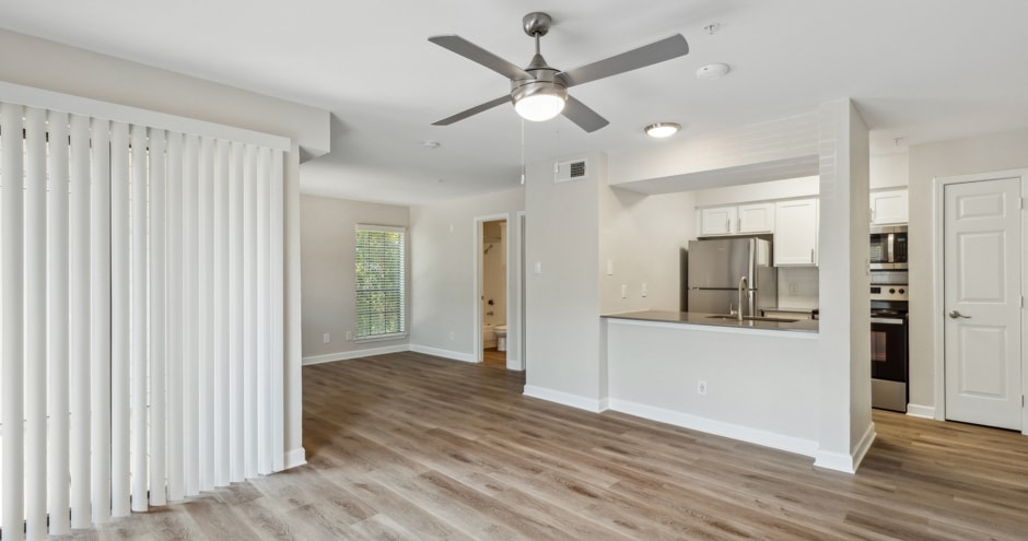 Primary Photo - Verandahs at Cliffside