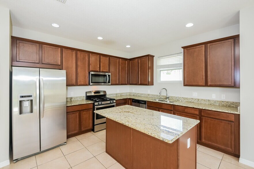 Building Photo - 12425 Hammock Pointe Cir