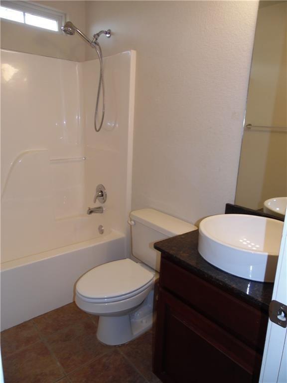 Building Photo - 1908 SW Marquette Rd