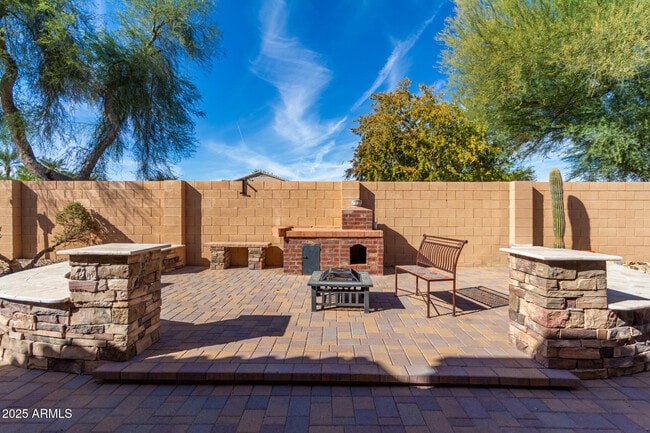 Building Photo - 2652 N 143rd Dr