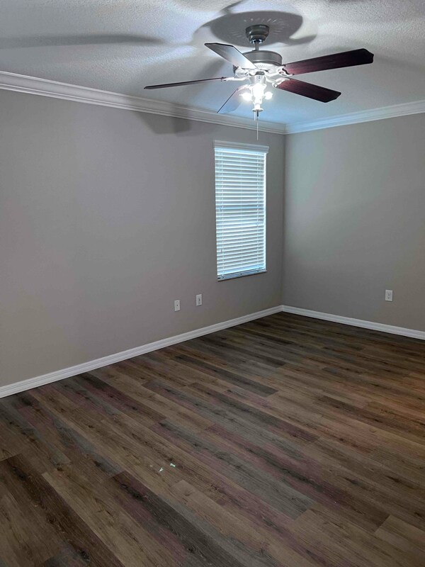 Building Photo - 10808 Whitecap Dr