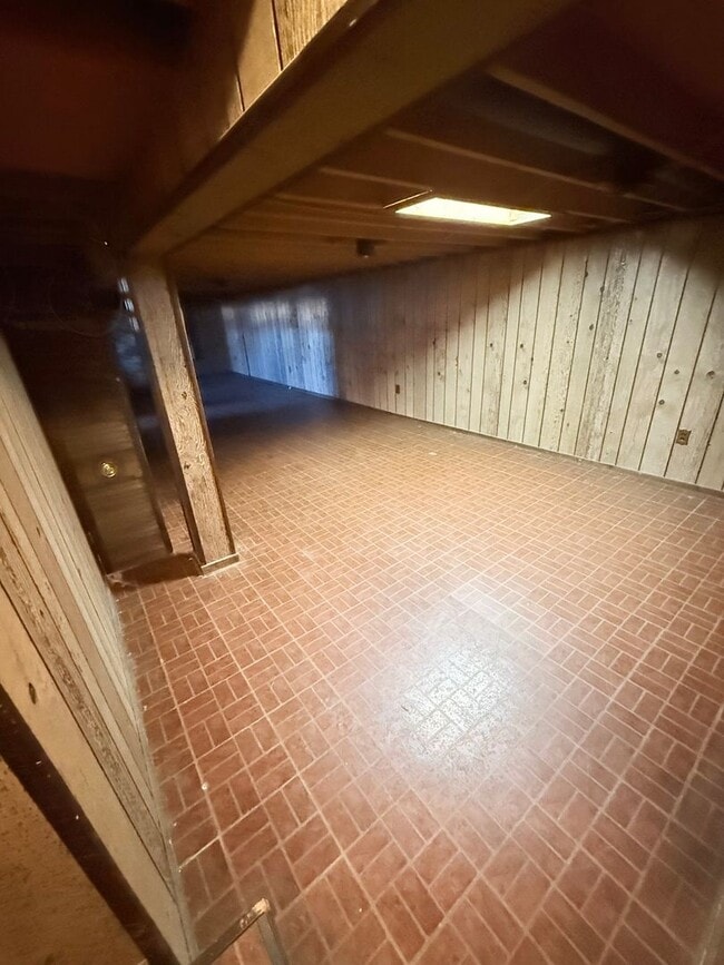 Building Photo - 3 Bedroom Home for rent in Florissant