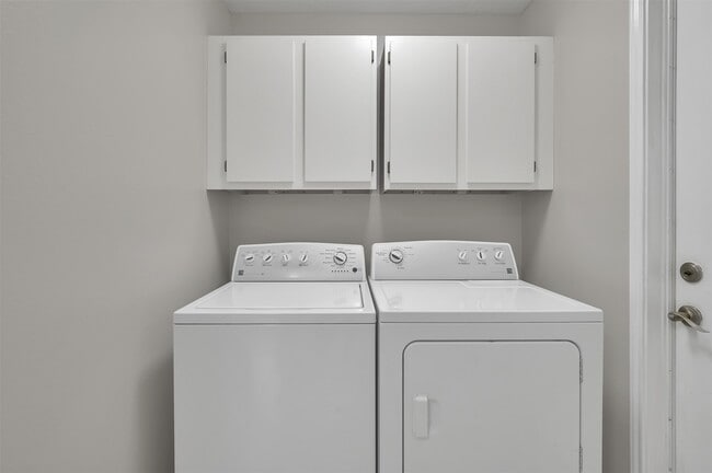 Building Photo - 12411 Westwold Dr