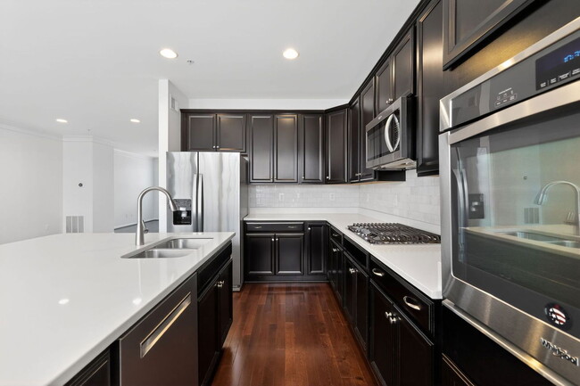 Building Photo - 4204 WOODSPRING Ln