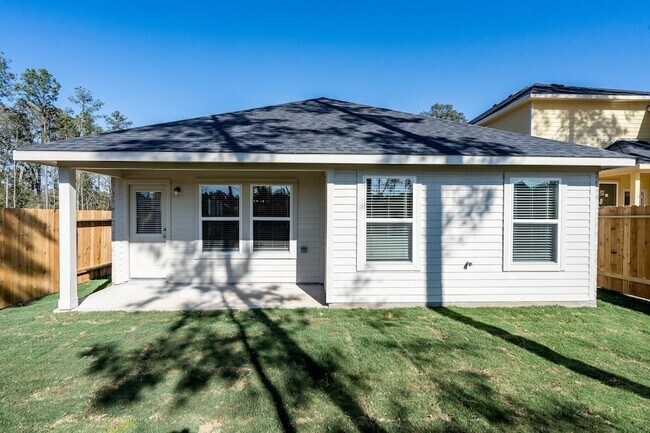 Building Photo - 40354 Bay Warbler Wy