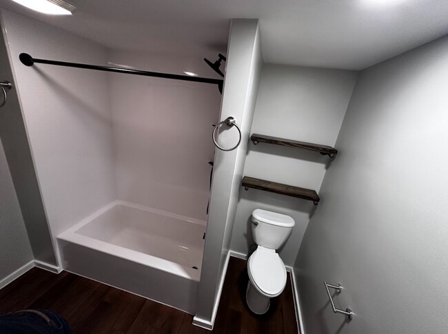 Building Photo - 47 Water St