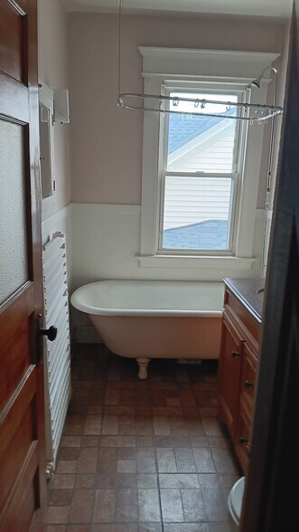 Building Photo - 151 Bunker Hill Ave