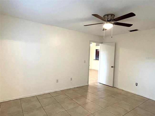 Building Photo - 1219 Lucaya Cir