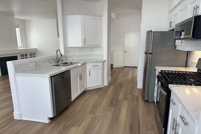 Building Photo - 1817 Calypso Dr