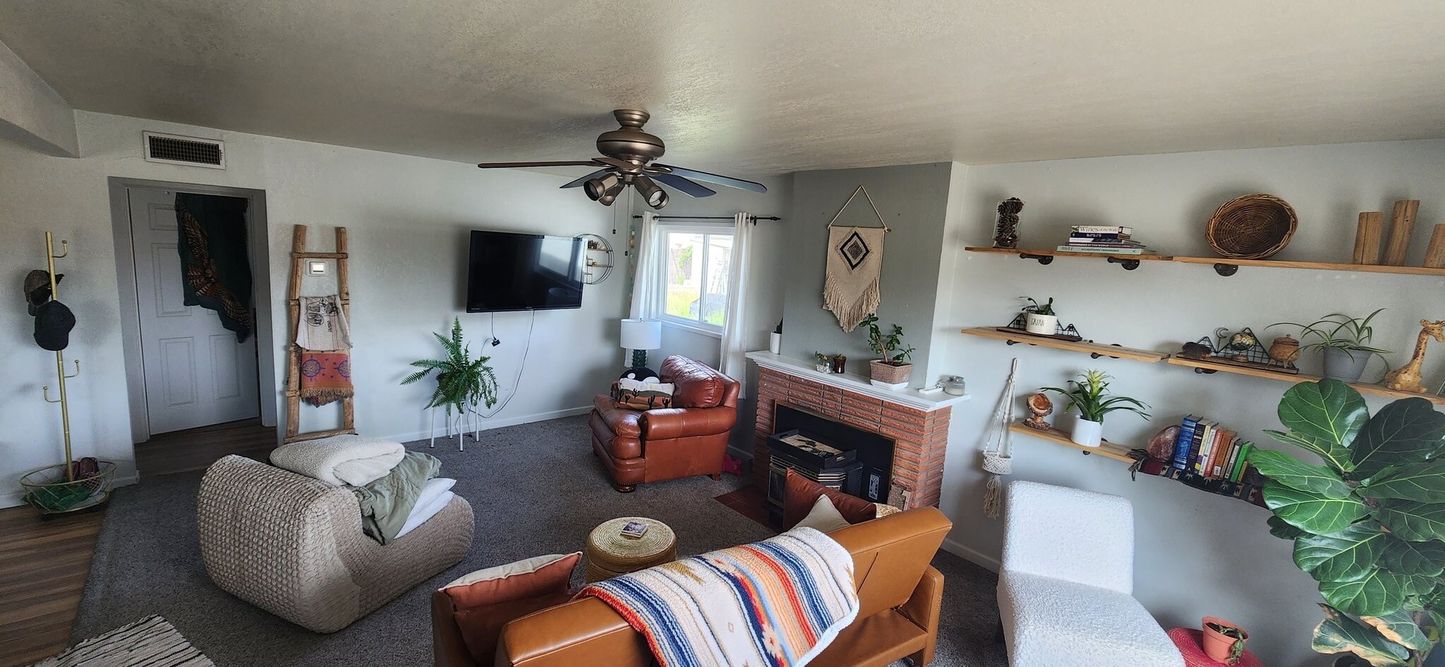 Building Photo - 1008 Zuni Dr