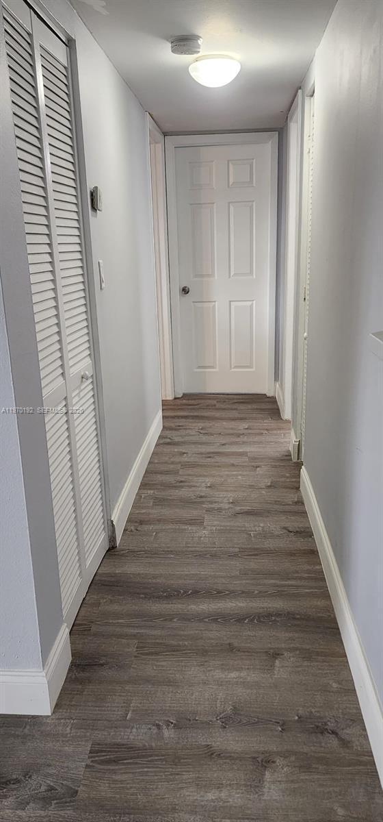 Building Photo - 6503 Winfield Blvd