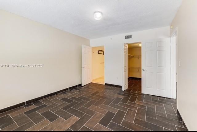 Building Photo - 7800 Collins Ave